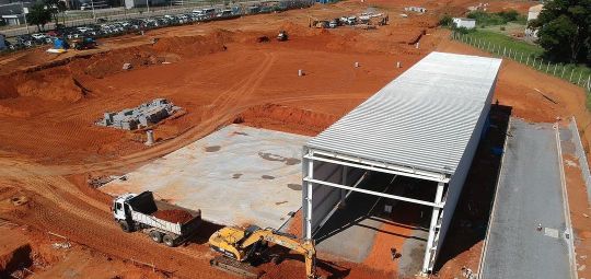 Atendemos obras de pequeno, médio e grande porte.